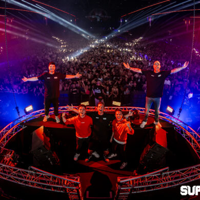 Photo album Supremacy 2023 – Raw Resurgence