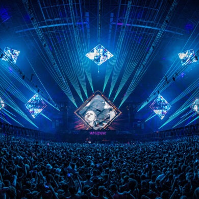 240914-1604-KVDMPHOTOGRAPHY-SUPREMACY-04851-HR